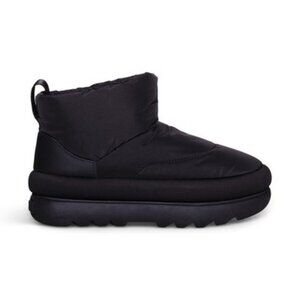 UGG Women's Classic Maxi Mini Boots (Black, US W6)